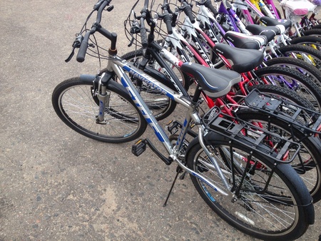 Parked bikesの素材