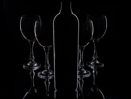 Wine  glasses and bottle contourfoor glasses for  red wineの写真素材