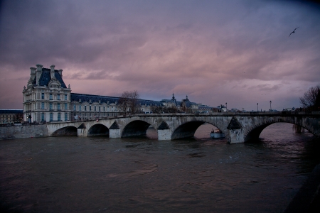 Winter in Paris - Lovre on the winter sunshineの写真素材