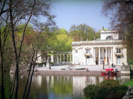 Palace on the Island in Lazienki Park, Warsaw, Poland. The summer residence of Polish Kings.のeditorial素材