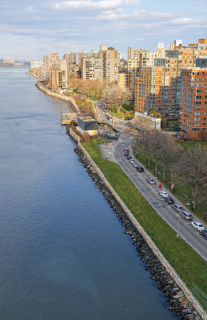 View of East River from the Roosevelt Island Tramway.の写真素材