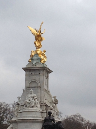 Statue of victoriaの素材