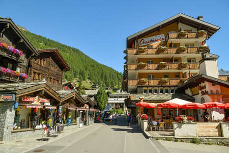 Saas-Fee, Switzerland - August 18, 2019: Busy life in mountain resort of Saas-Fee, Switzerland during August 2019のeditorial素材