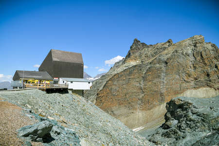 Saas-Fee, Switzerland - August 18, 2019: Cable car station on Felskinn above Saas-Fee in Switzerland during sunny day in August 2019のeditorial素材