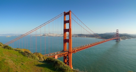 Panoramic view of Golden Gate bridge and San Francisco from Battery Spencerの写真素材