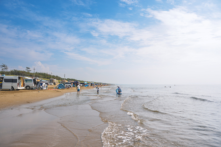 Scenery of the midsummer beach in Japanのeditorial素材