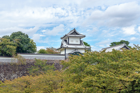Autumn scenery of the Ishikawamon gate of Kanazawa-jo castleのeditorial素材