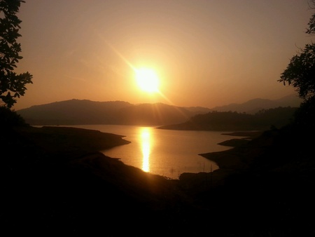 Sunset at Kuala Kubu Bahru, Selangor, Malaysiaの素材