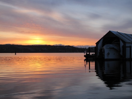 Sunset on Sinclair Inletの写真素材