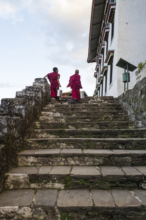 children working ar monasteryのeditorial素材