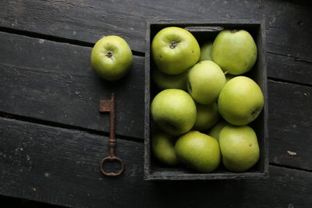 Fresh juicy green apples. Healthy eating concept.の写真素材