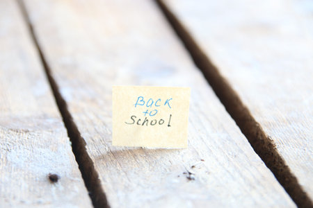 Back to school tag, retro background.