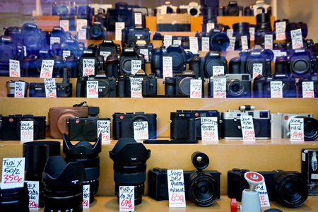 many camerasのeditorial素材