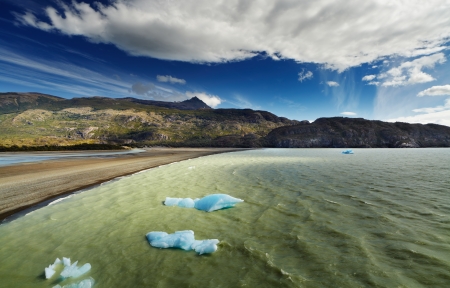 Torres del Paine National Park, Lake Grey, Patagonia, Chileの写真素材
