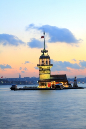 Istanbul Maiden Tower from the east in sunset  In the distance are such landmarks as Blue Mosque, Hagia Sophia and Topkapi Palace のeditorial素材