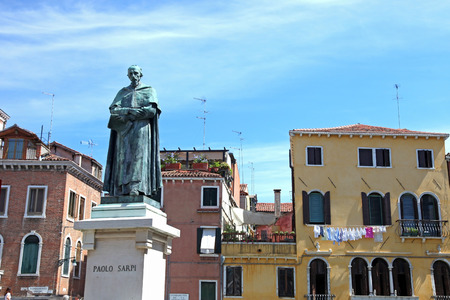 Statue of poet Paolo Sarpi in Venice, Italyのeditorial素材