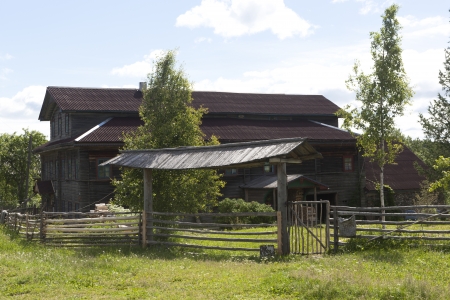 Basil Mehaeva peasant homestead in the village Rogachiha, Verhovazhskogo District, Vologda Region, Russiaのeditorial素材