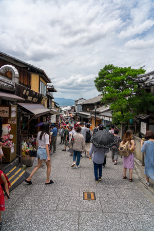 Kyoto, Japan - 3 July 2018: Crowd of tourists at Kiyomizu dera templeのeditorial素材