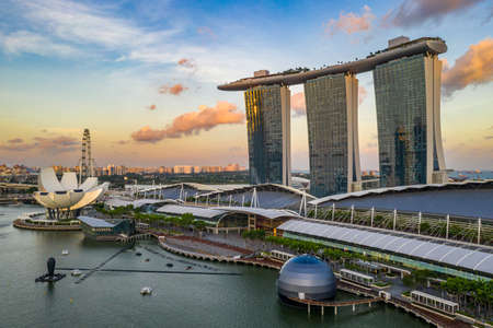 SINGAPORE - January 31, 2020: Marina Bay Sand and ArtScience Museum in a nice sunsetのeditorial素材