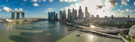 SINGAPORE - January 31, 2020: Panoramic photo of Singapore city in the sunny dayのeditorial素材