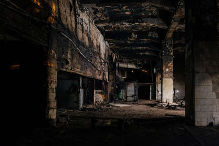 Burnt interior of industrial building or warehouse. Consequences of fire.の販売画像