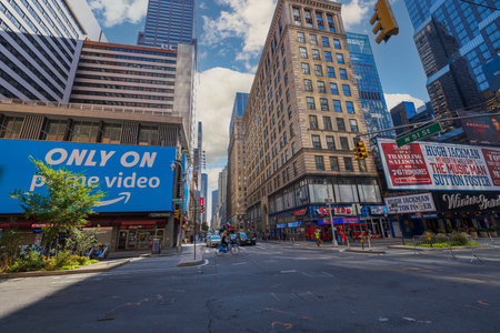 Beautiful view of roads street New York in Manhattan on a sunny summer day. NY. USA. 09.21.2022.のeditorial素材