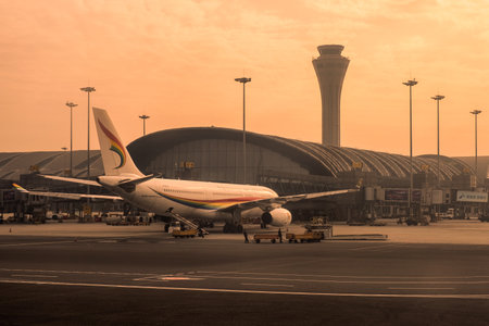 Chengdu, China - Oct 25 2018 : Arrival flight in morning at Chengdu Shuangliu International Airportのeditorial素材