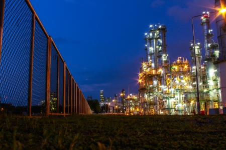 Night scene of chemical plant , Eastern of Thailandのeditorial素材
