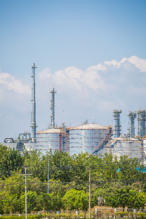 Big structure process area of oil refinery plant with blue skyのeditorial素材