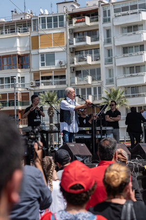 05,01,2022,Izmir,Turkey,May 1 rally was celebrated with a big rally on the workers' and laborers' dayのeditorial素材