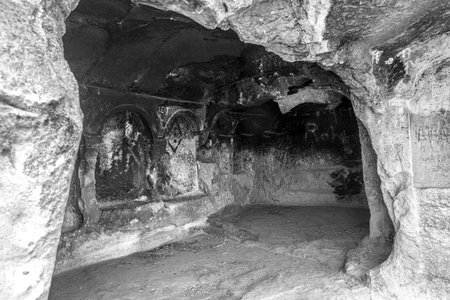 Phrygian Valley is a huge civilization and an exquisite geography, located between EskiÅehir - KÃ¼tahya - Afyon, where Phrygians carved houses, castles and monuments into the rocks 3000 years ago.のeditorial素材