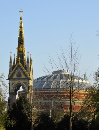 Albert Memorial and Royal Albert Hallのeditorial素材