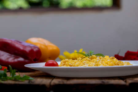 Scrambled eggs in metal panの写真素材