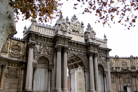 ISTANBUL - November 20  the Gate of the Sultan, Dolmabahce Palace, on  November 20  in Istanbul,Turkey  Dolmabahçe Palace was ordered by the Empire s 31st Sultan, Abdülmecid I のeditorial素材