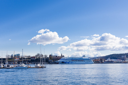 OSLO, NORWAY - APRIL 26, 2018: Large cruise ship anchored at the port of Osloのeditorial素材