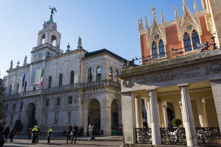 PADUA, ITALY - December 28, 2016 - Citizens and policemen in front of the municipality of Paduaのeditorial素材
