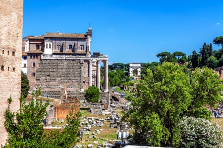 The ruins of the Roman Forum in Romeの写真素材