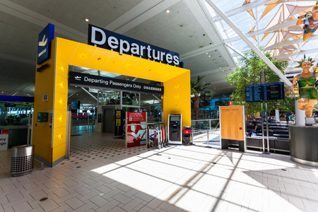 BRISBANE, AUS - DEC 19 2015: Departure passengers gate at Brisbane International Airport.のeditorial素材
