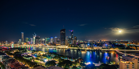 Aerial view of the South Bank fireworks during Christmas, Brisbane, Australia, 2018 Decemberのeditorial素材
