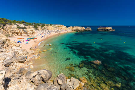 Panoramic aerial drone view of popular Praia do Castelo beach, Albufeira, Algarve, Portugalの写真素材
