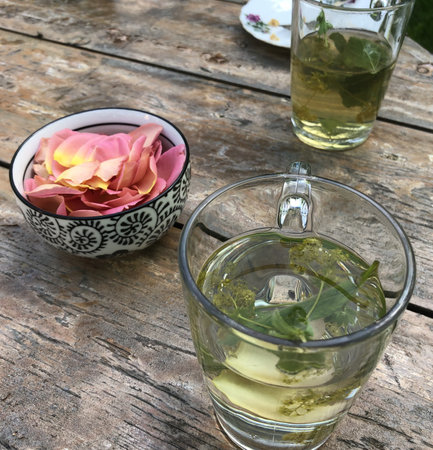lemonade flowers in a glass wild picked self made in amsterdamの写真素材
