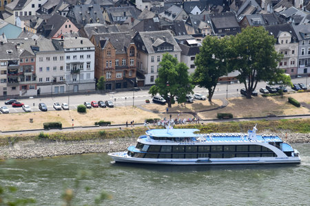 Cruise ship on the river Rhine, Sankt Goarのeditorial素材