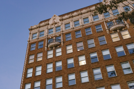 A tall building on State Street in Santa Barbara, California.の写真素材