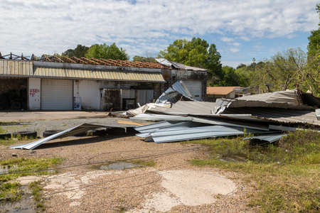 Pine Bluff, Arkansas April 12th 2020, Easter Sunday storms with winds from 70mph and up. More than 124,000 customers without power. That wind caused several trees power lines to fall across the state. Power outages lasting more than 7 days in some areas.のeditorial素材
