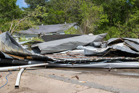 Pine Bluff, Arkansas April 12th 2020, Easter Sunday storms with winds from 70mph and up. More than 124,000 customers without power. That wind caused several trees power lines to fall across the state. Power outages lasting more than 7 days in some areas.のeditorial素材