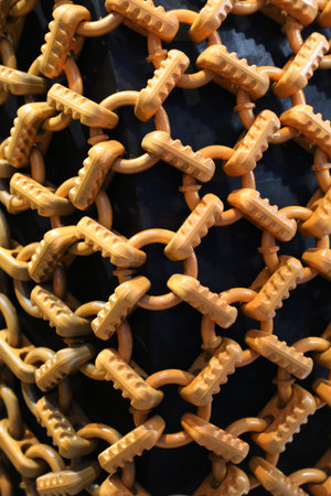 Terrain driving chains