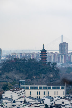 Landscape view of the city in a cloudy dayの写真素材