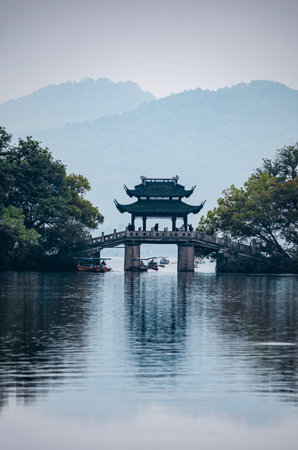Hangzhou West Lake, Hangzhou City, Jiangxi Province, Chinaの写真素材