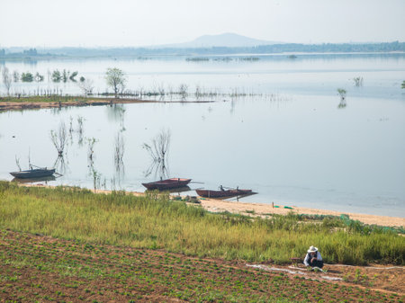 Landscape view of Mae Ngat Somboon Chon dam, Thailand.のeditorial素材