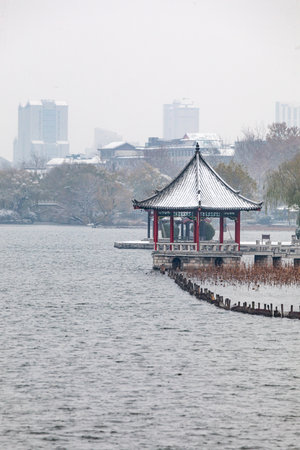 Hangzhou West Lake in winter, China. Hangzhou West Lake is a famous tourist destination in China.の写真素材